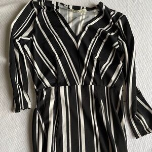 Dresses (bundle of 8, size small)